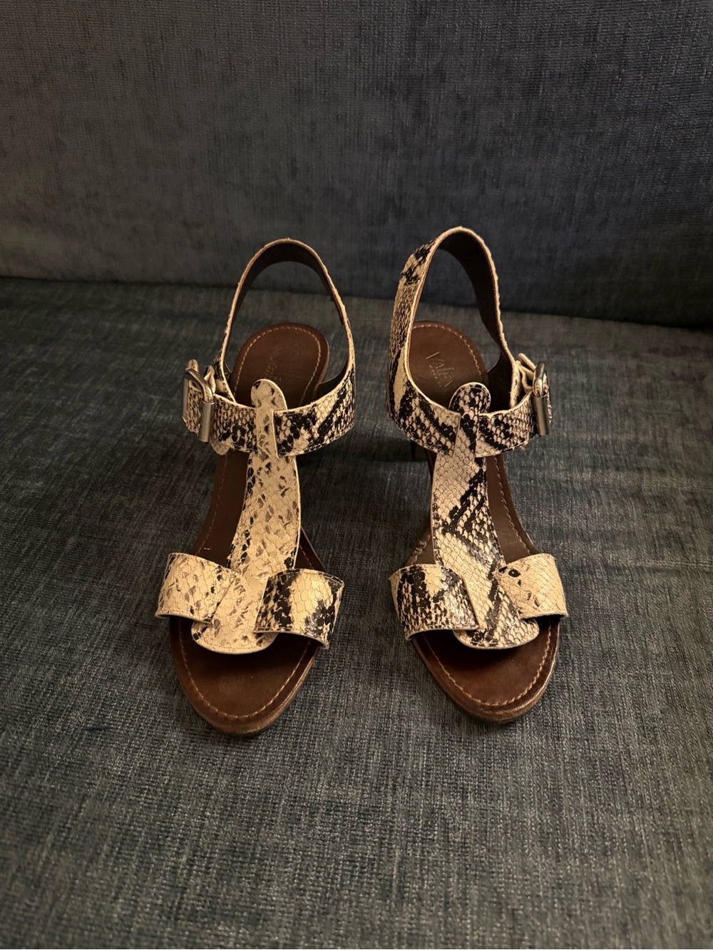 Vero Cuoio Beige and Black Snake-Print T-Strap Heels